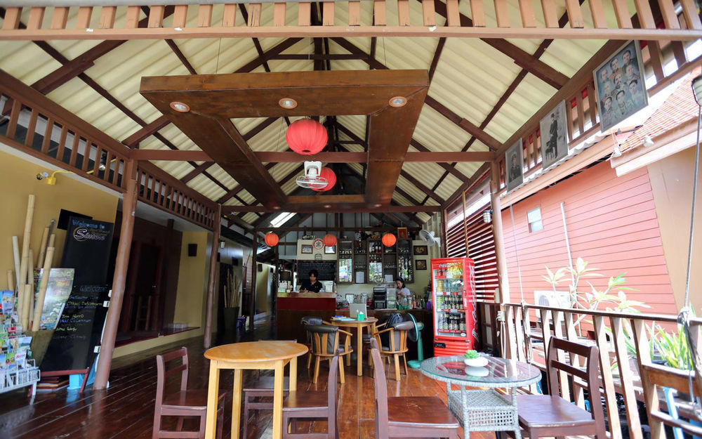 Sincere Hostel Bar And Bistro Ko Lanta Екстериор снимка